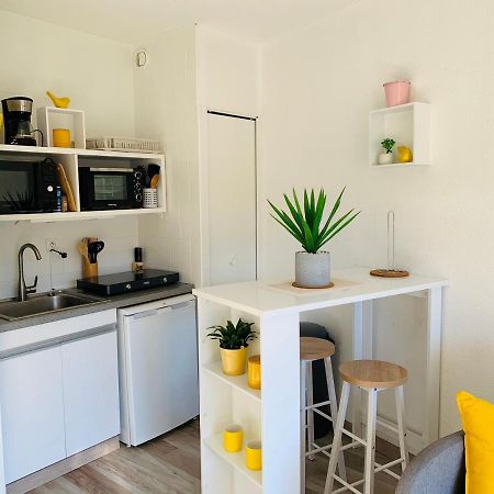 Super Appart ! Terrasse, Clim, Parking, 2Min Plage. Ла Гранде-Моте Екстериор снимка